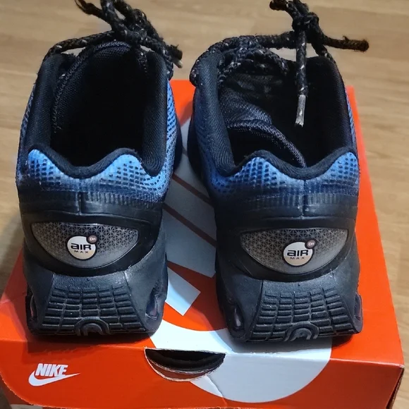 Nike Air MAX size 3.5 - Picture 5 of 5
